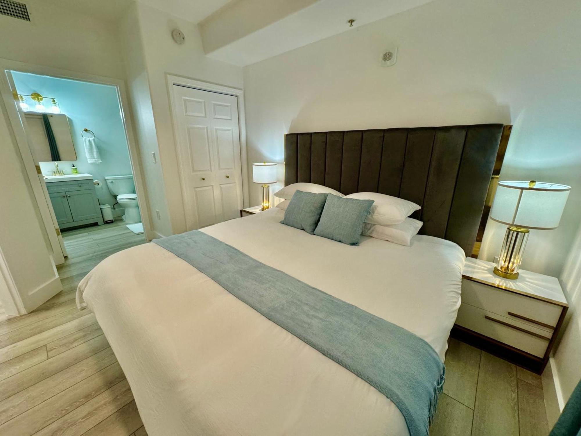 Balcony King Suite - Lake & Pool View Ορλάντο Εξωτερικό φωτογραφία